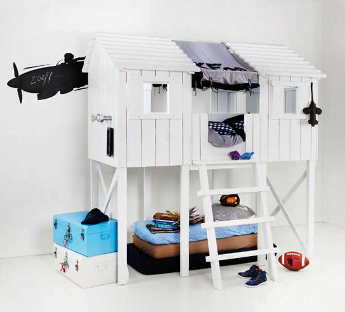 boysrooms with housebeds