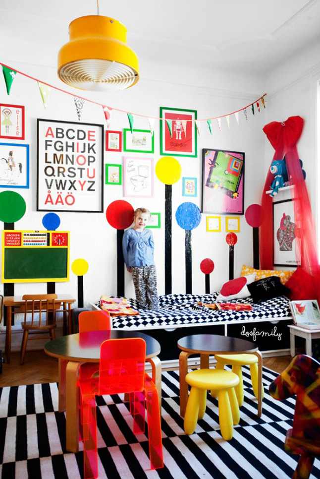 bright colourful kidsroom