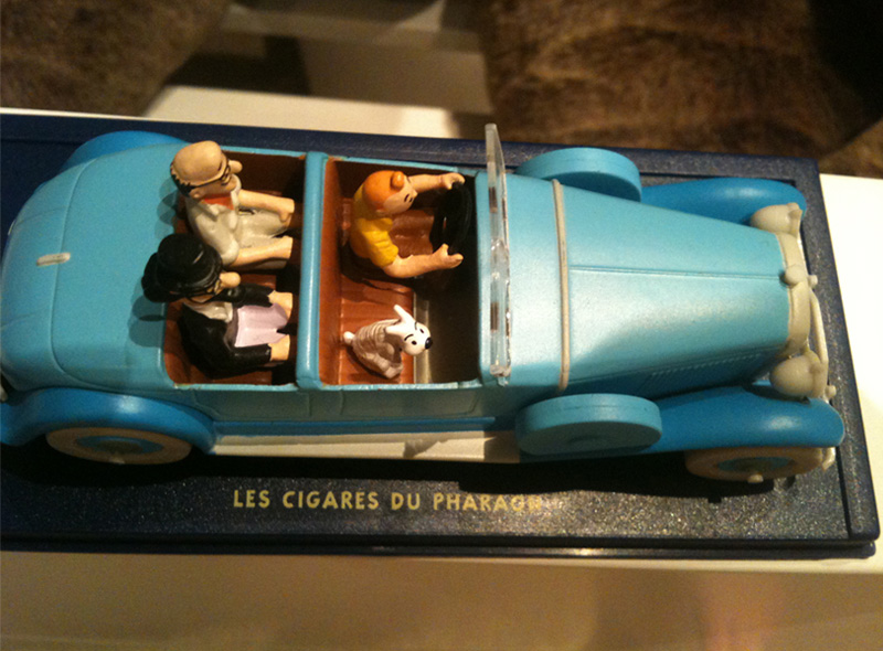 Tintin tin car