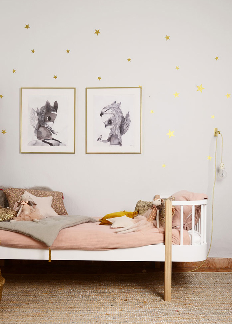 gold stars girlsroom