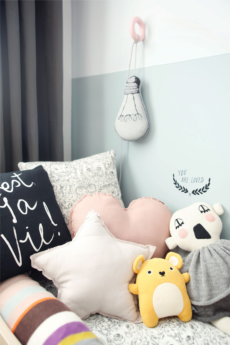 cushions kids rooms
