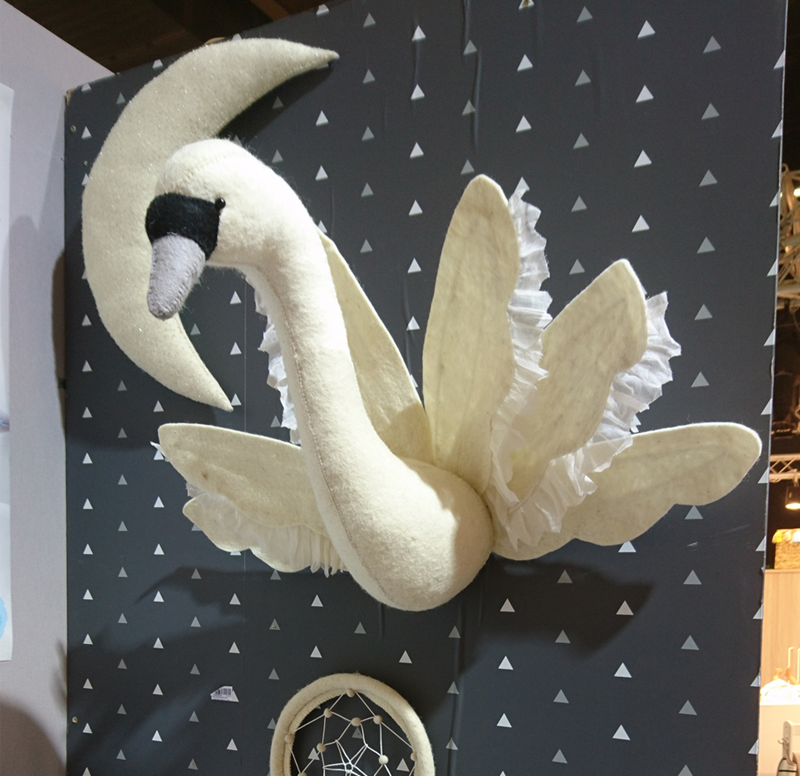 woolfelt swan walldecor