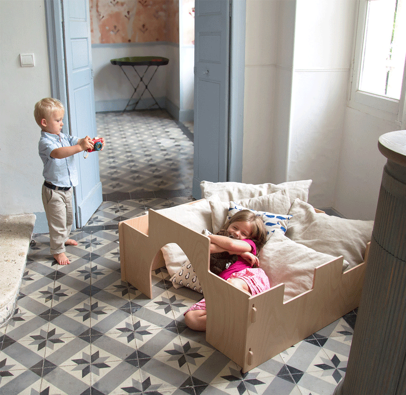 wooden castle hut kids