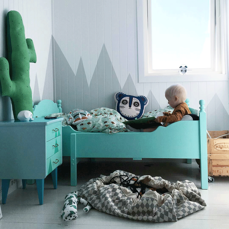 turquoise childrens bedroom