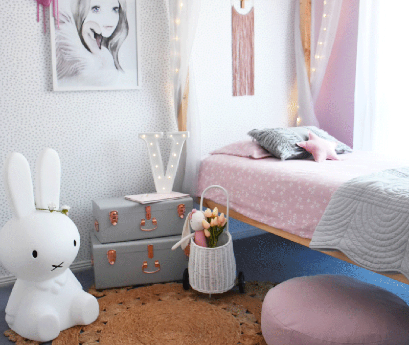 ROOMTOUR : VICTORIA’S PRETTY AND GIRLY BEDROOM