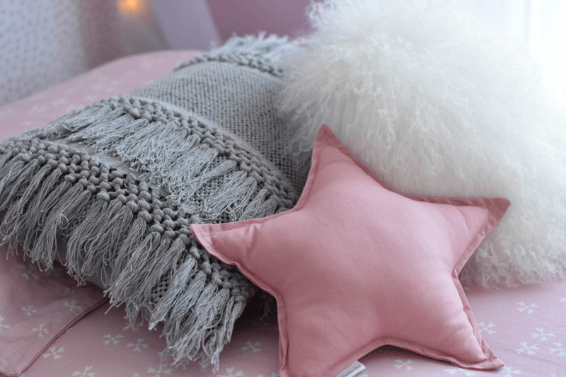 pink star cushion