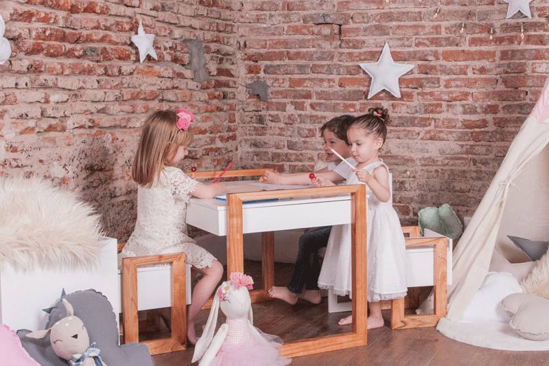 kids play table and desk