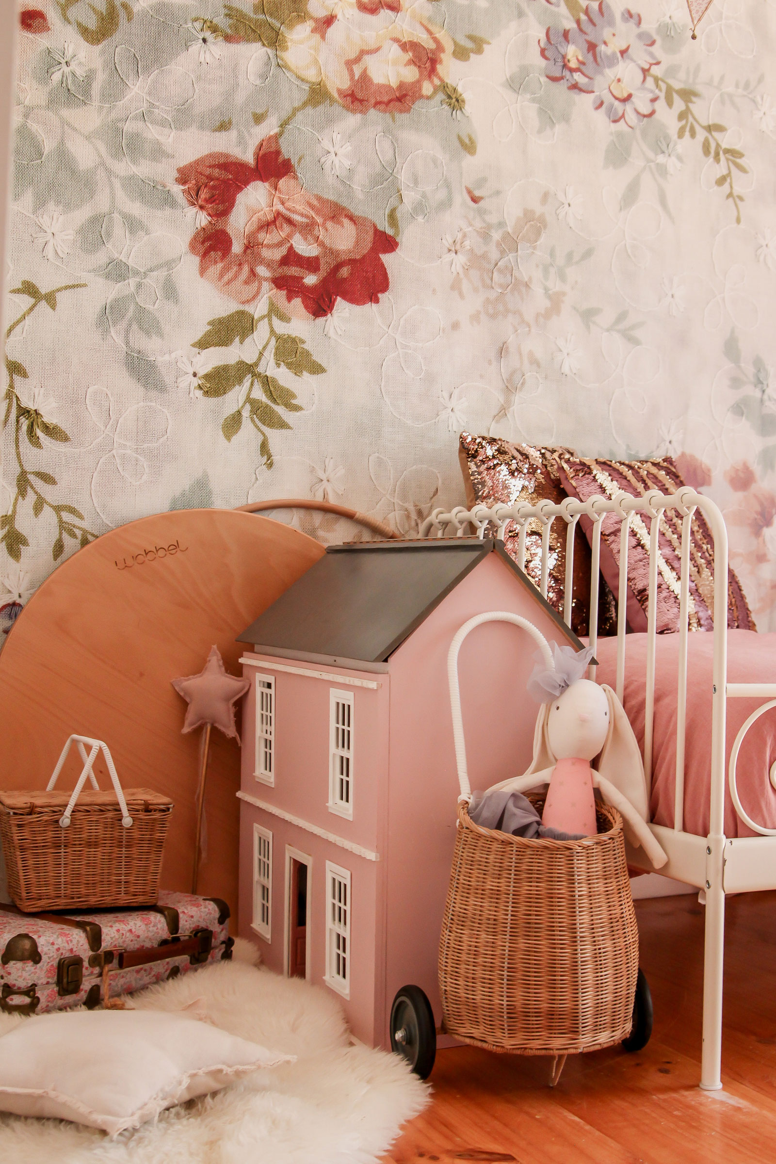 pink dollhouse