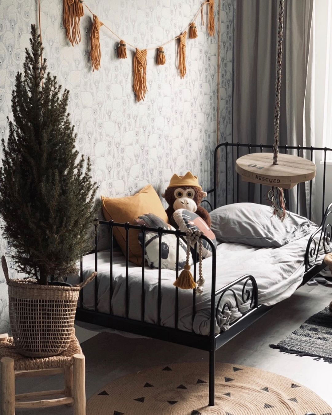 pinetree in kid's room