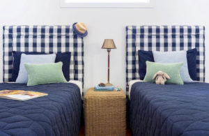 headboard boy's room