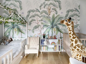 giant giraffe plushtoy kid's room