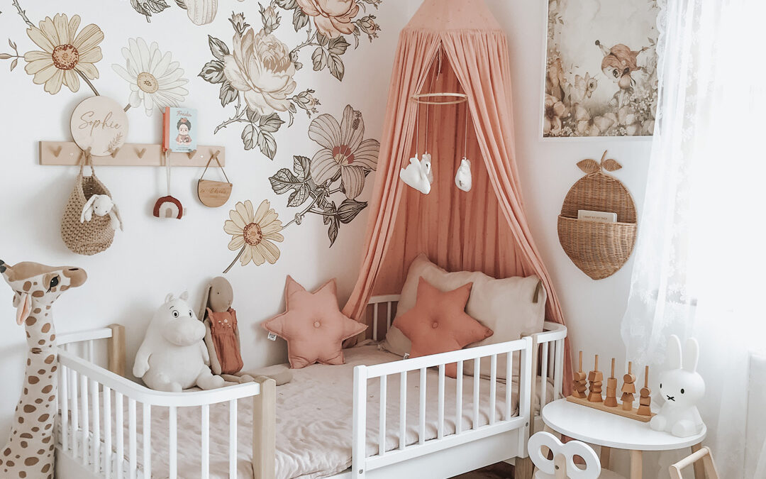 ROOMTOUR : PEACHY PERFECT STYLING FOR SOPHIE’S ROOM