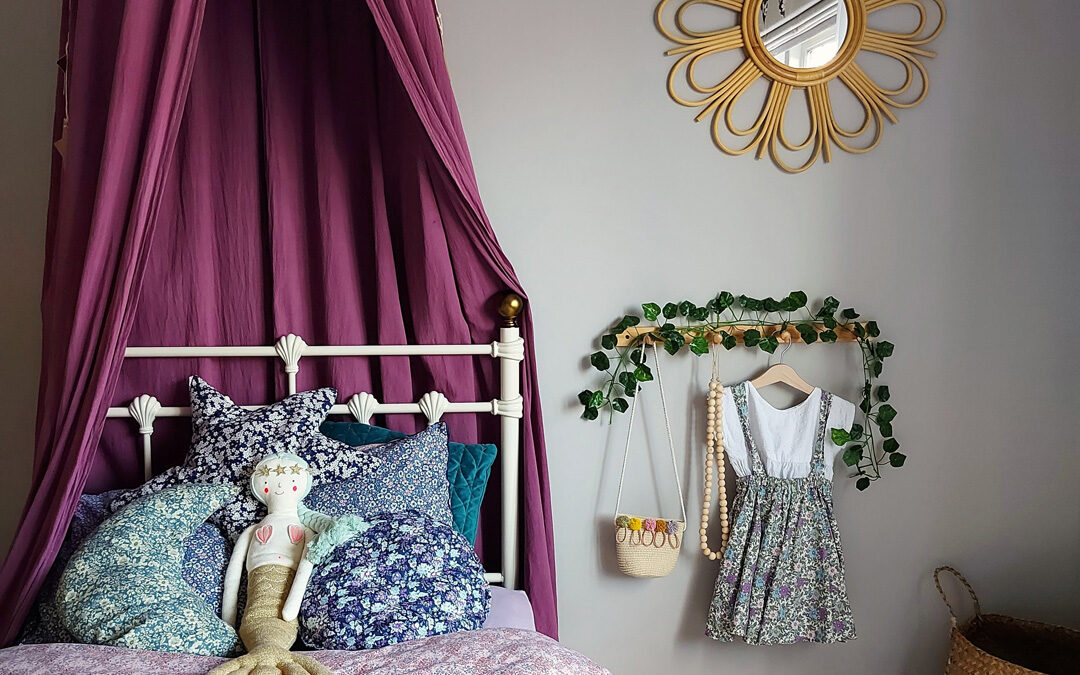 DAISY’S COSY BEDROOM WITH PURPLE AND BLUE FLORALS