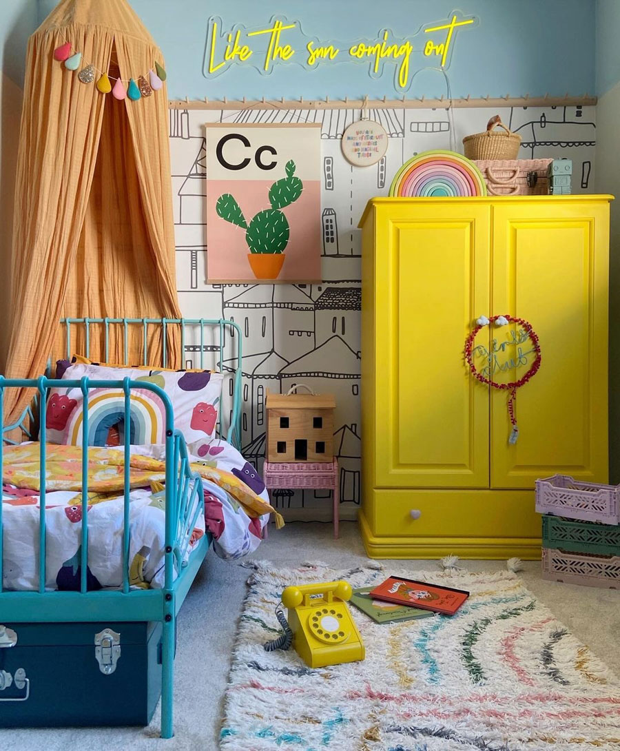 energy-boosting and happy kid's room